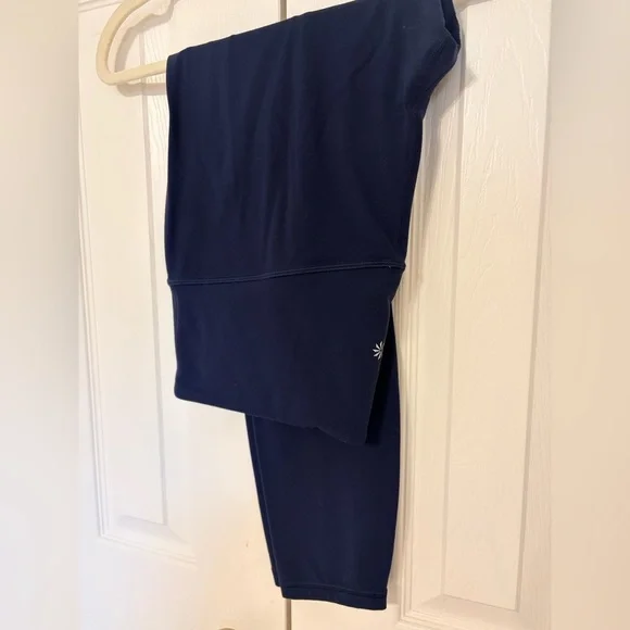 Athleta Ultra High Rise Elation Legging- Navy, LP - Picture 1 of 9